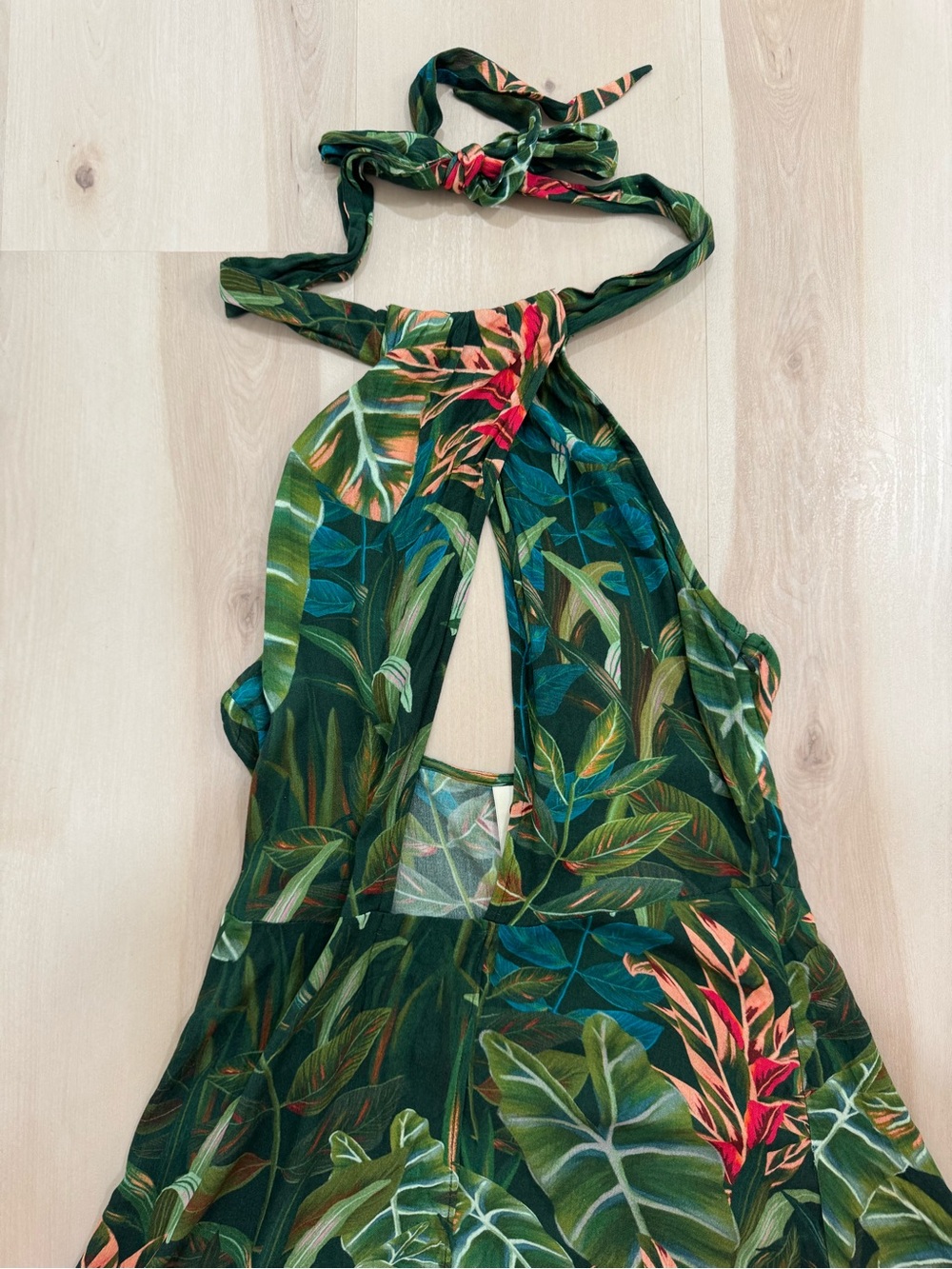 FARM Rio Anthropologie Foliage Jungle Green Cut Out Halter Cover-Up Midi Dress M - Picture 6 of 14